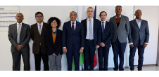 Le ministre djiboutien de l'Enseignement supérieur et de la Recherche visite les infrastructures océanologiques de l'UTLN