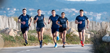 Deux élèves de SeaTech entrepreneurs lancent leur gamme de vêtements sportifs écoresponsables