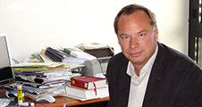 Alain Guillotin, MCF à l'UTLN, pose son regard sur la fin de vie