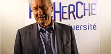 Philippe Taquet, un « chasseur de dinosaures » aux Journées Scientifiques